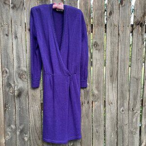 St John - Sleek, Sophisticated, Wrap Dress in Violet